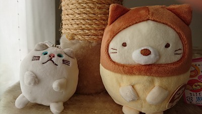 ソーラー桜猫と すみっこぐらしの鈴カステラねこ 中田桃子のかわいいハンドメイド ねこ